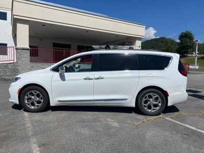 2022 Chrysler Pacifica Limited