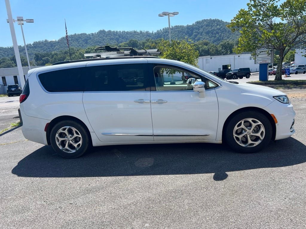 2022 Chrysler Pacifica Limited
