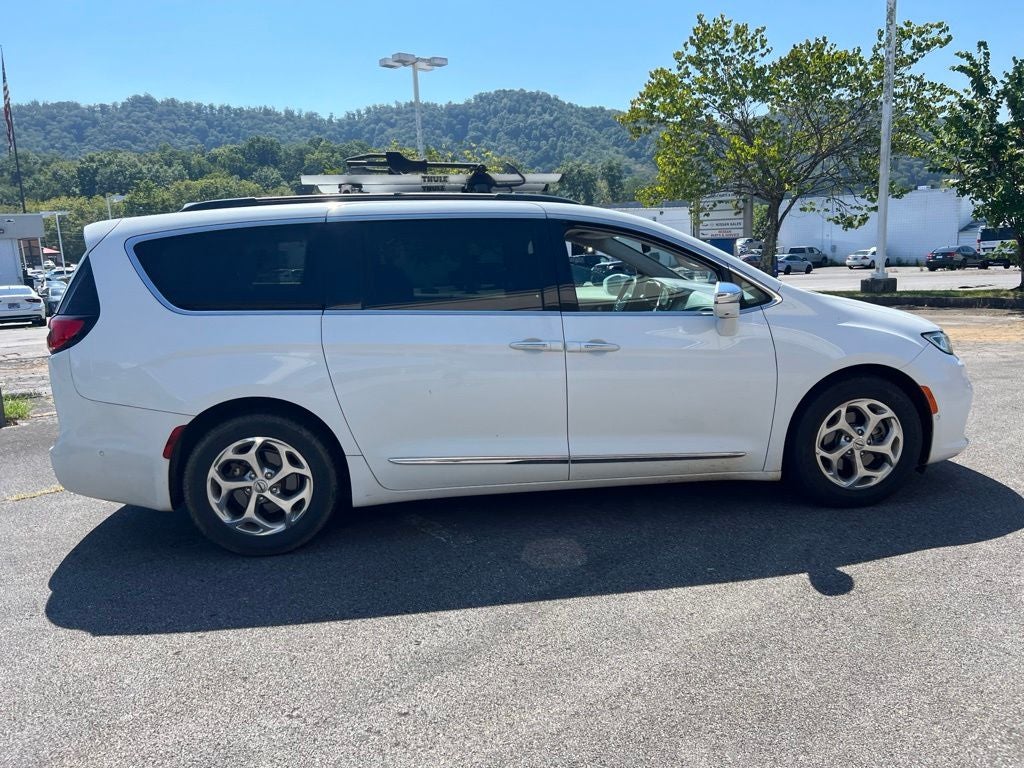 2022 Chrysler Pacifica Limited