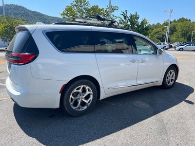 2022 Chrysler Pacifica Limited