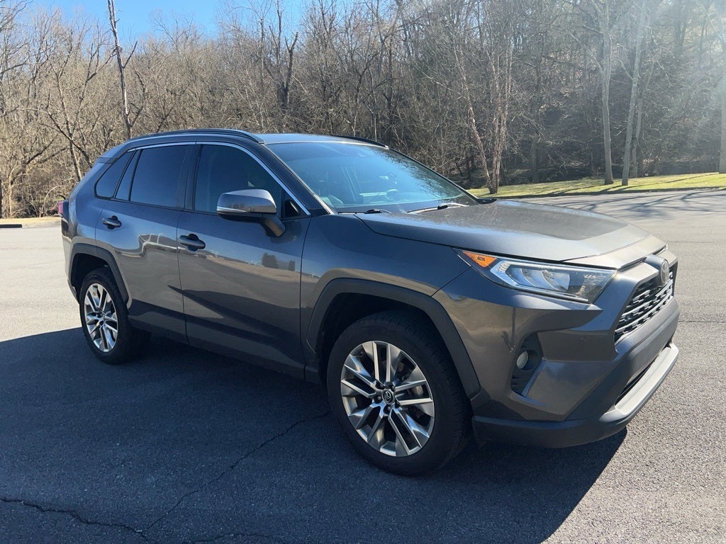 2019 Toyota RAV4 XLE Premium
