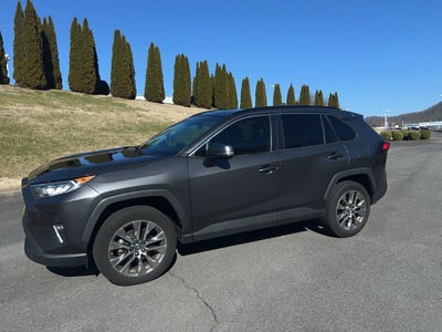 2019 Toyota RAV4 XLE Premium