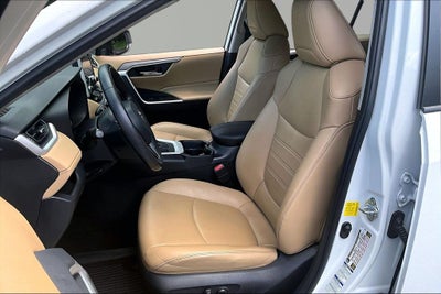 2020 Toyota RAV4 XLE Premium