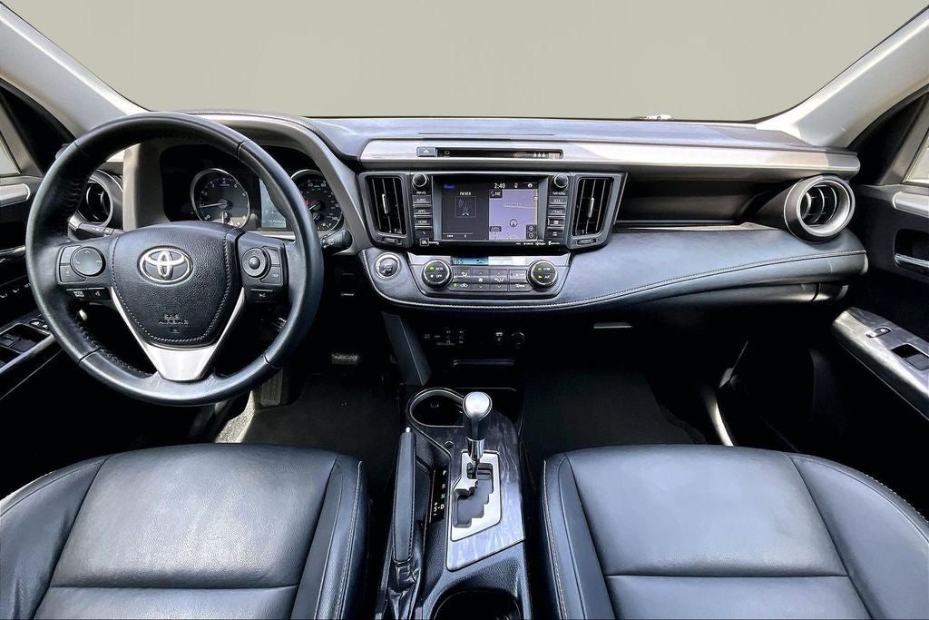 2018 Toyota RAV4 Platinum