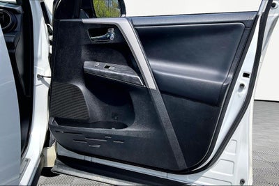 2018 Toyota RAV4 Platinum