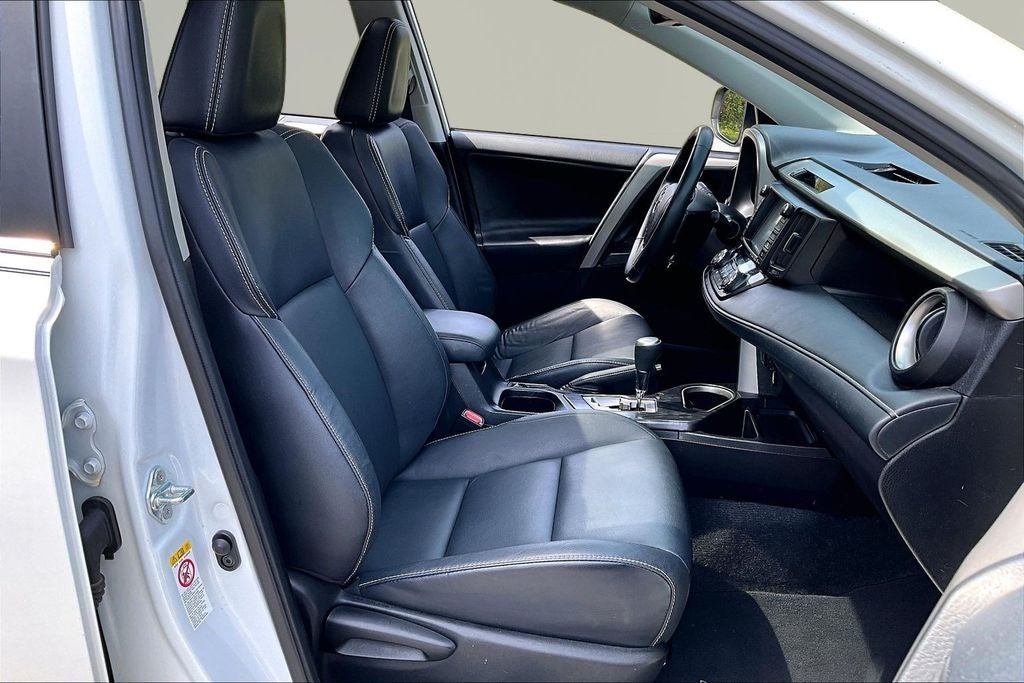 2018 Toyota RAV4 Platinum