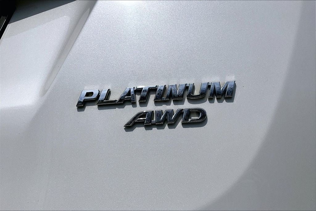 2018 Toyota RAV4 Platinum