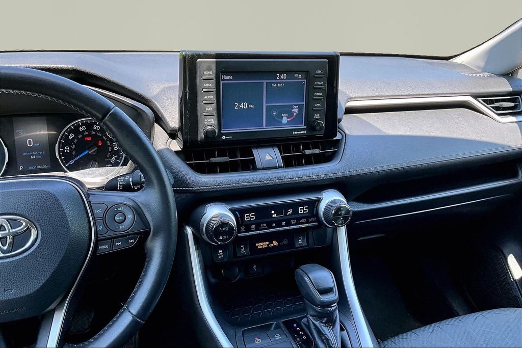 2020 Toyota RAV4 Hybrid XLE