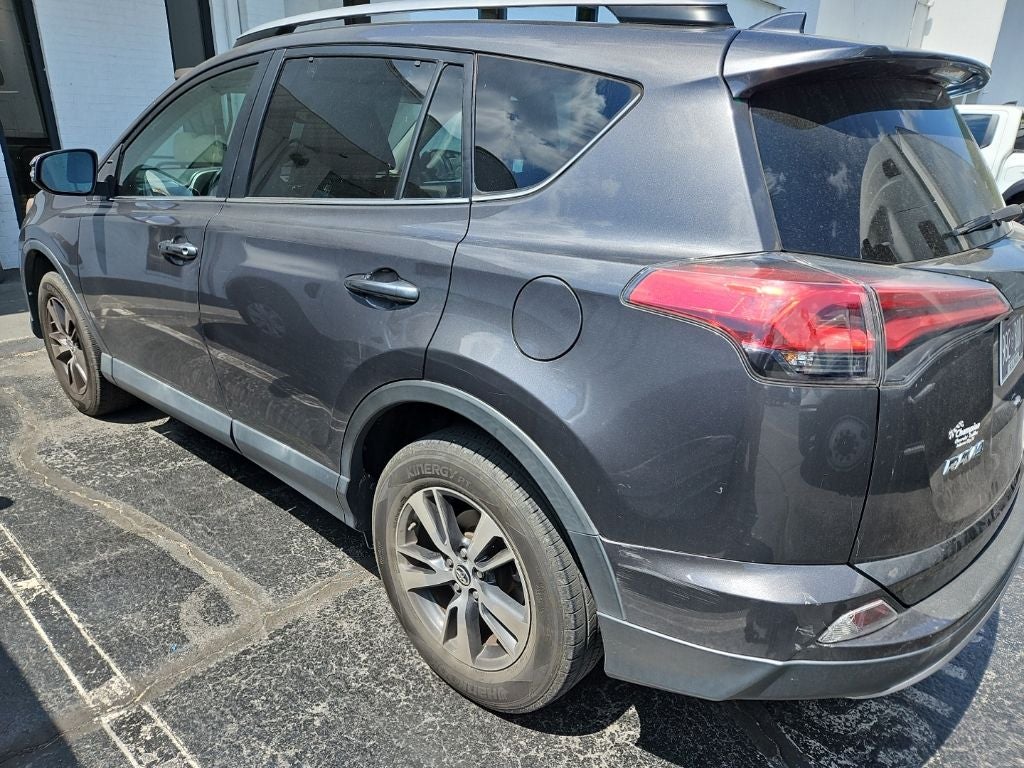 2018 Toyota RAV4 XLE