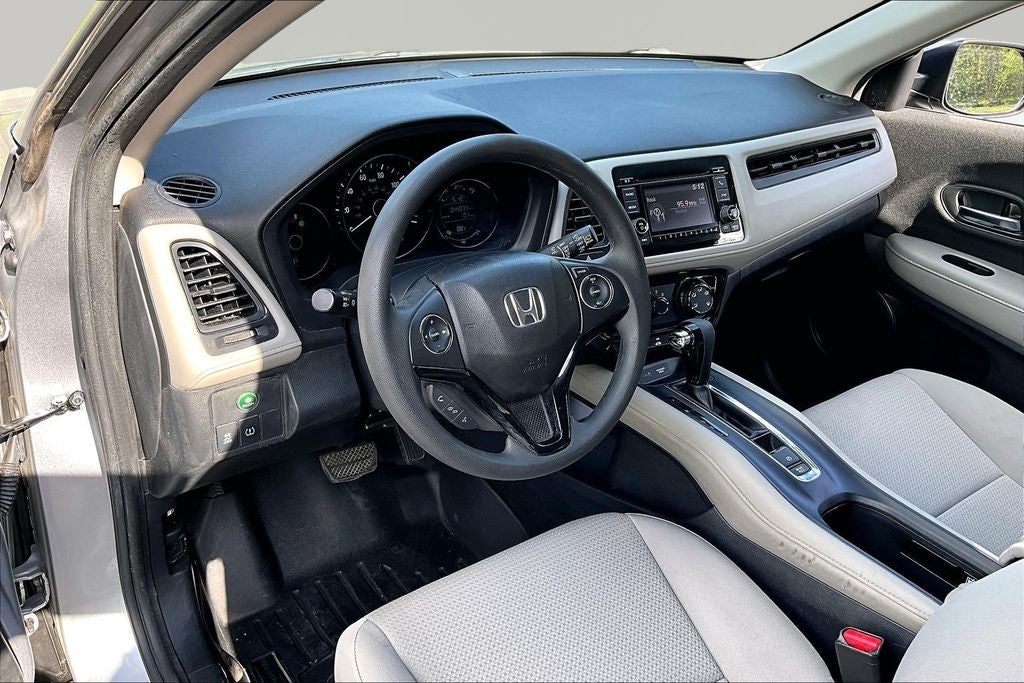 2022 Honda HR-V LX