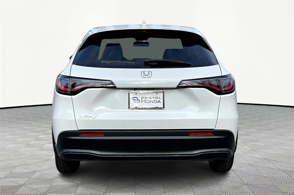 2026 Honda HR-V LX