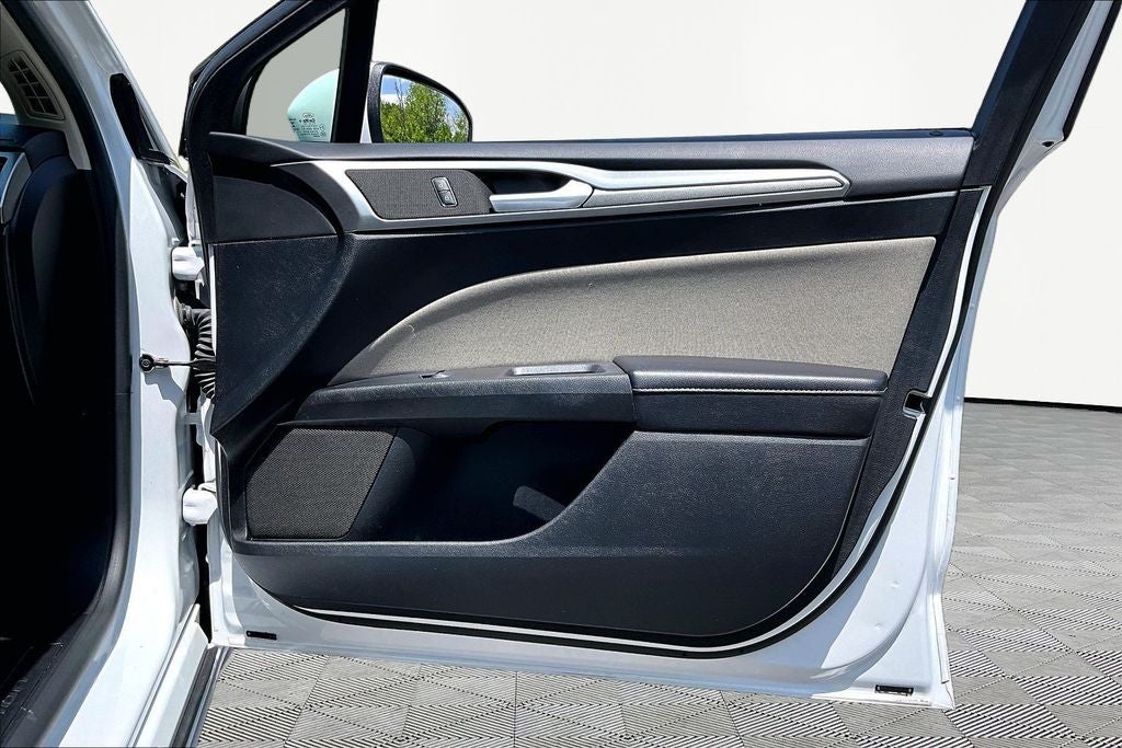 2019 Ford Fusion S