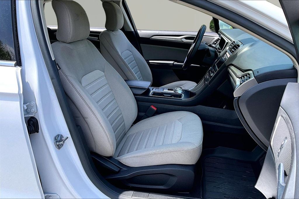 2019 Ford Fusion S