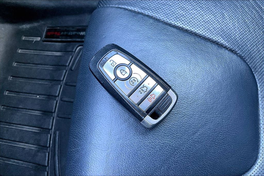 2017 Ford Fusion Hybrid Titanium