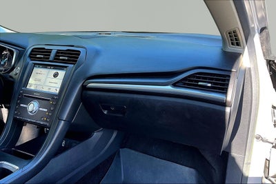 2017 Ford Fusion Hybrid Titanium