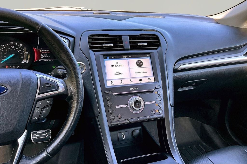 2017 Ford Fusion Hybrid Titanium