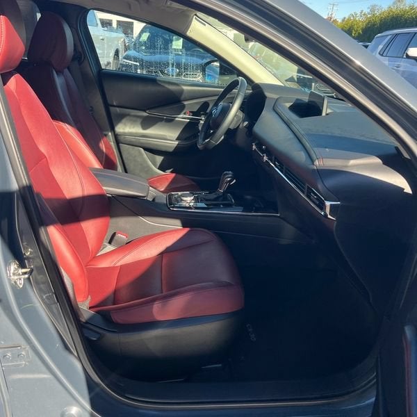 2023 Mazda Mazda CX-30 2.5 S Carbon Edition