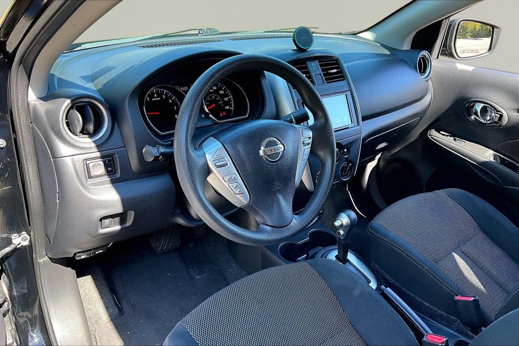 2017 Nissan Versa 1.6 SV