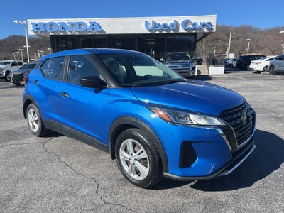 2022 Nissan Kicks S