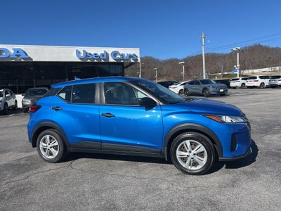 2022 Nissan Kicks S
