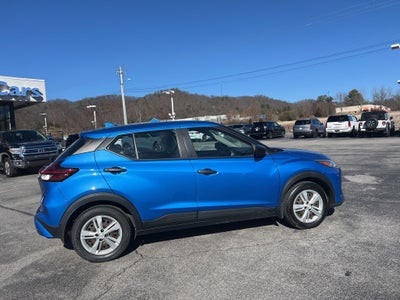 2022 Nissan Kicks S