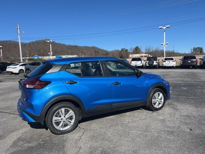 2022 Nissan Kicks S