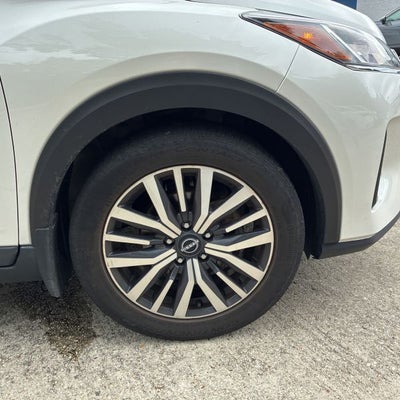 2022 Nissan Kicks SV