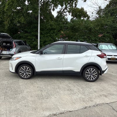 2022 Nissan Kicks SV