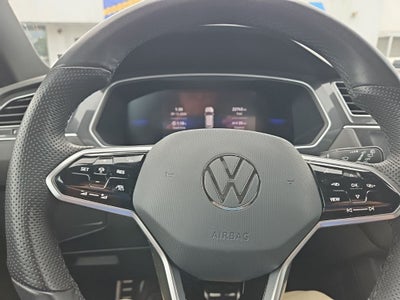 2024 Volkswagen Tiguan 2.0T SE R-Line Black