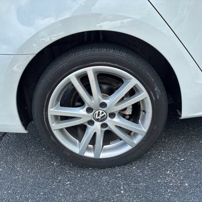2014 Volkswagen Jetta 2.0L TDI w/Premium/Navigation