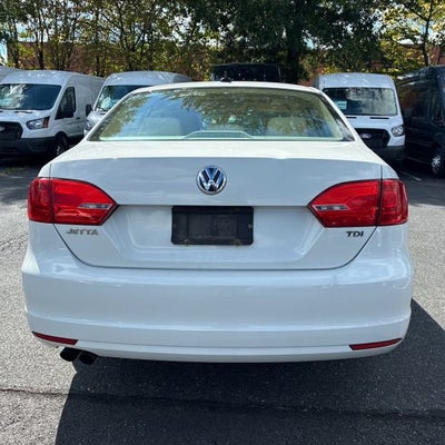 2014 Volkswagen Jetta 2.0L TDI w/Premium/Navigation