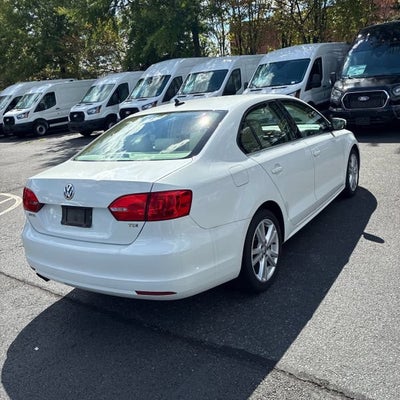 2014 Volkswagen Jetta 2.0L TDI w/Premium/Navigation