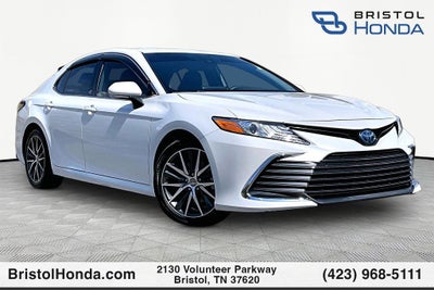 2023 Toyota Camry Hybrid XLE
