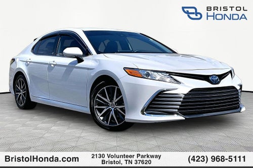 2023 Toyota Camry Hybrid XLE