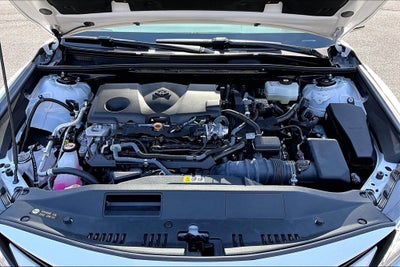 2023 Toyota Camry Hybrid XLE