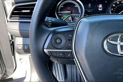 2023 Toyota Camry Hybrid XLE