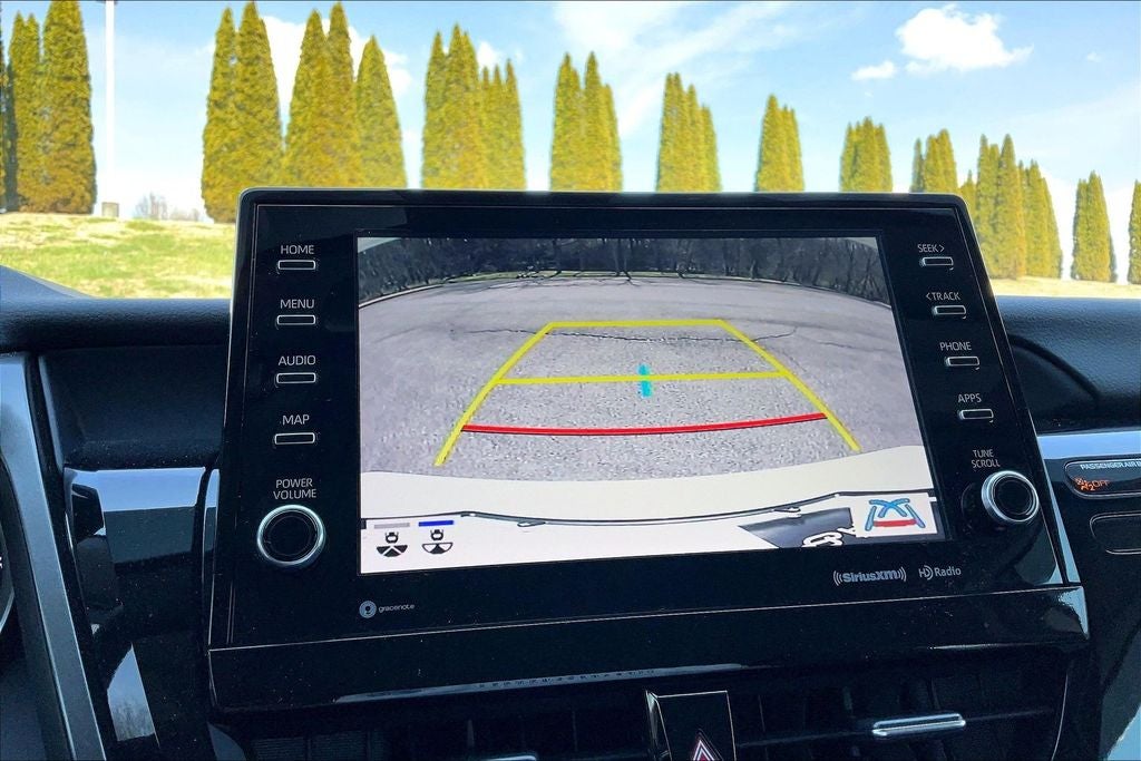 2023 Toyota Camry Hybrid XLE