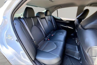 2023 Toyota Camry Hybrid XLE