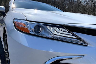 2023 Toyota Camry Hybrid XLE