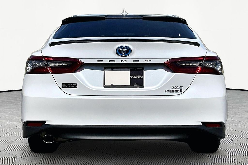 2023 Toyota Camry Hybrid XLE