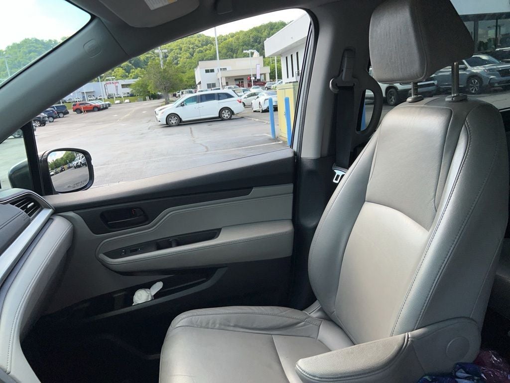 2020 Honda Odyssey EX-L w/Navigation and Rear Entertainment System