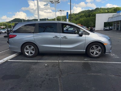2020 Honda Odyssey EX-L w/Navigation and Rear Entertainment System