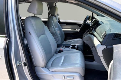 2019 Honda Odyssey EX-L w/Navigation and Rear Entertainment System