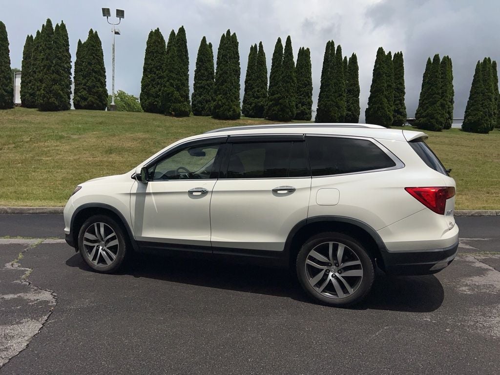 2017 Honda Pilot Elite