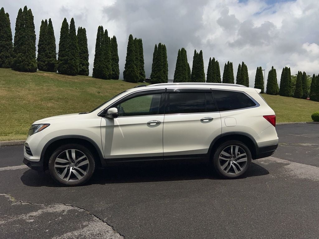 2017 Honda Pilot Elite