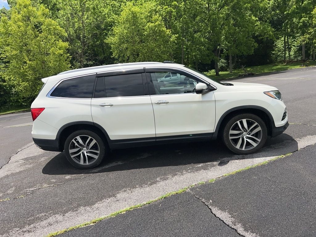 2017 Honda Pilot Elite