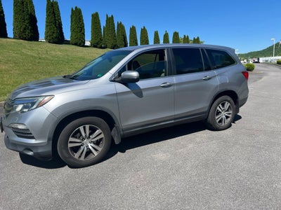2017 Honda Pilot EX-L w/Rear Entertainment System