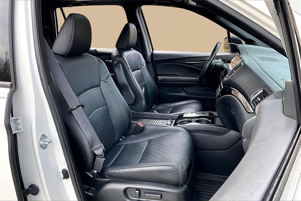 2021 Honda Passport Elite