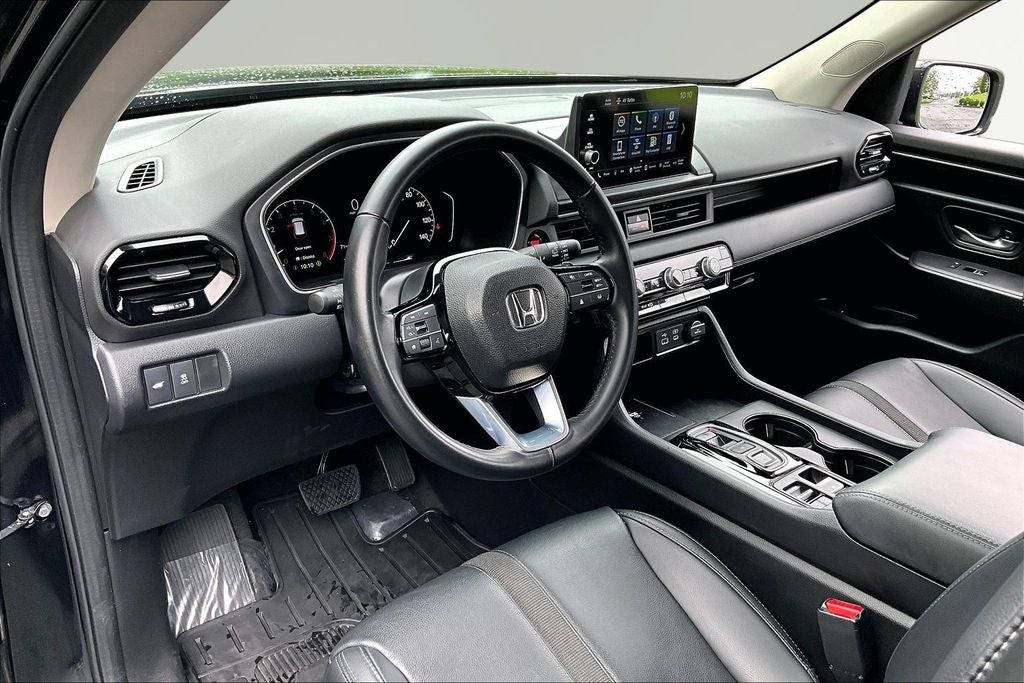 2023 Honda Pilot EX-L 8 Passenger