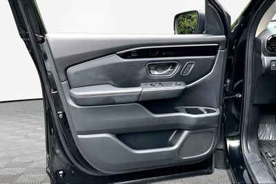 2023 Honda Pilot EX-L 8 Passenger